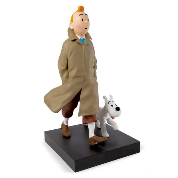 Tintin marchant avec Milou